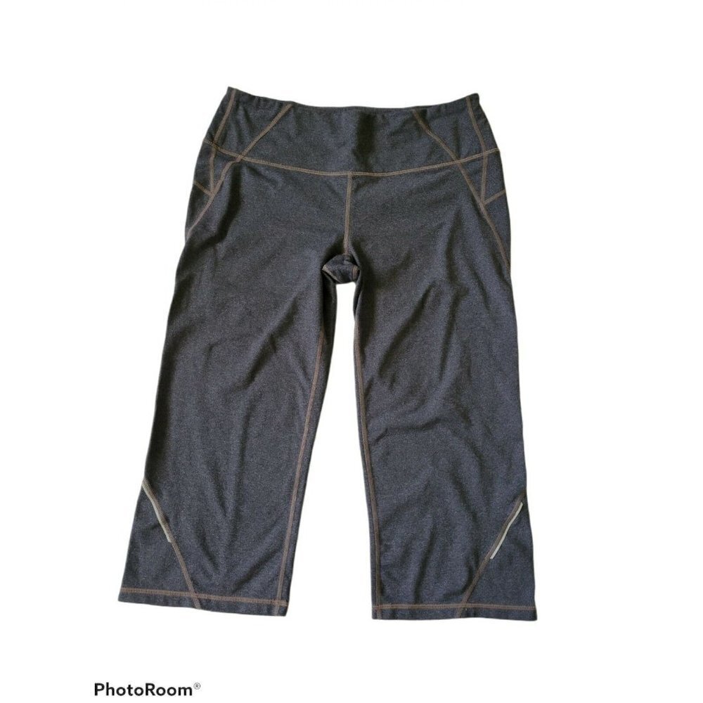 Athleta Women's Activewear Capri Pants Stretch Gray